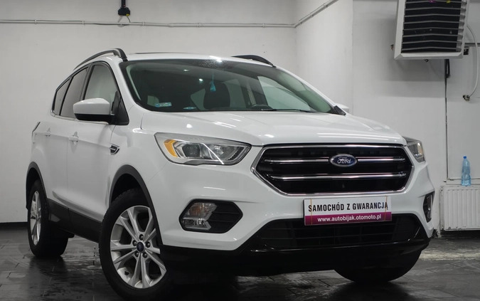 Ford Kuga cena 61900 przebieg: 148299, rok produkcji 2018 z Zator małe 781